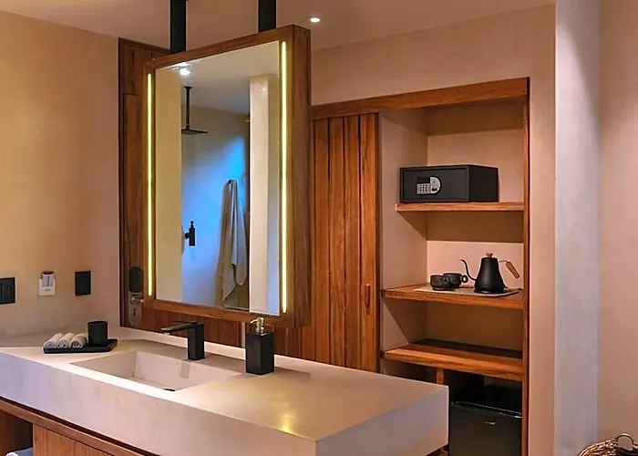 Casa Agape Boutique Rooftop Pool & Club Access Hotel 4*
